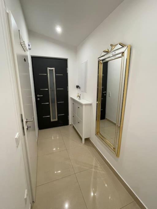 Exklusive Flughafen-Messe Apartment Naehe Duesseldorf دوسبرغ المظهر الخارجي الصورة