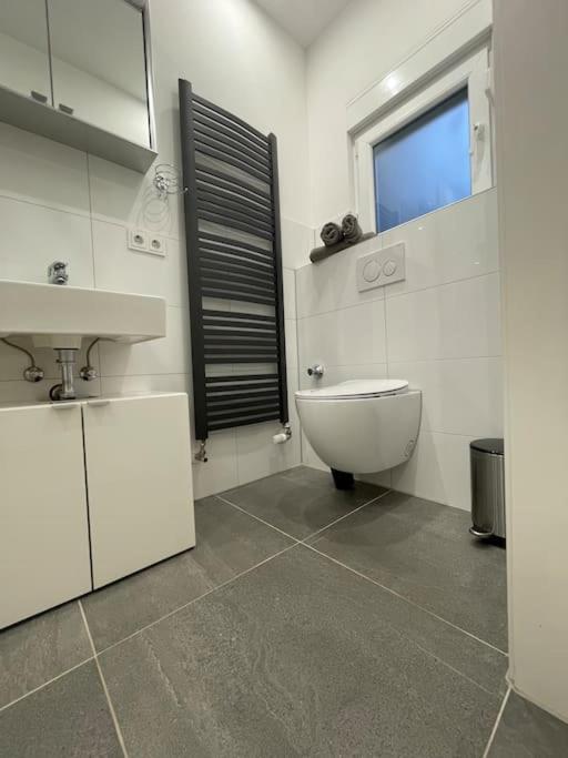 Exklusive Flughafen-Messe Apartment Naehe Duesseldorf دوسبرغ المظهر الخارجي الصورة
